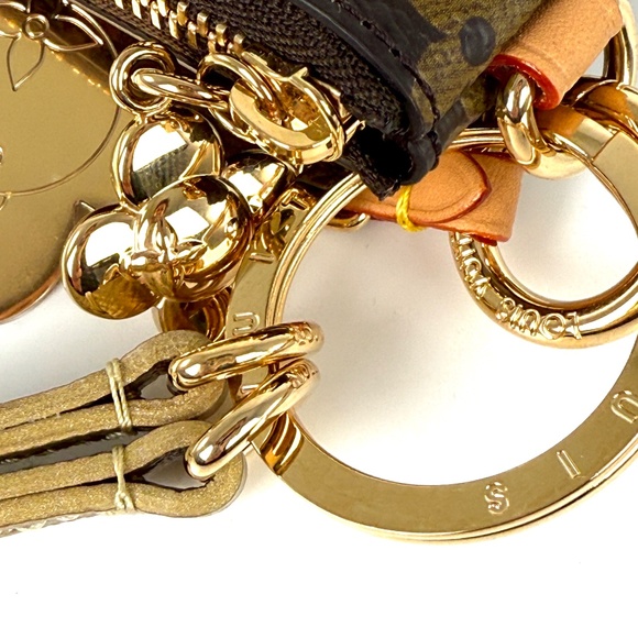 LOUIS VUITTON Phone Holder Monogram Vivienne 2025 Print Pouch  New - Picture 12 of 13